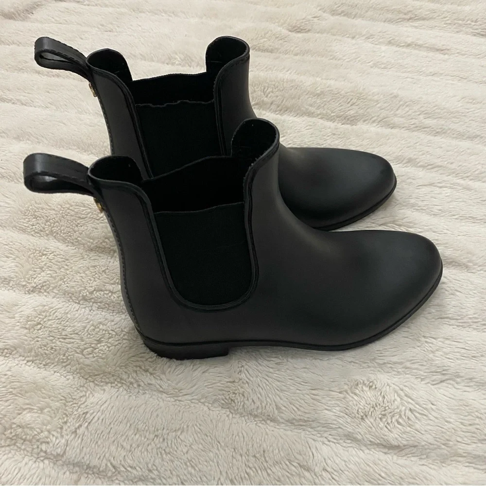 Sam Edelman Tinsley Chelsea Matte Black Women's Rain Booties Boots New Size 6